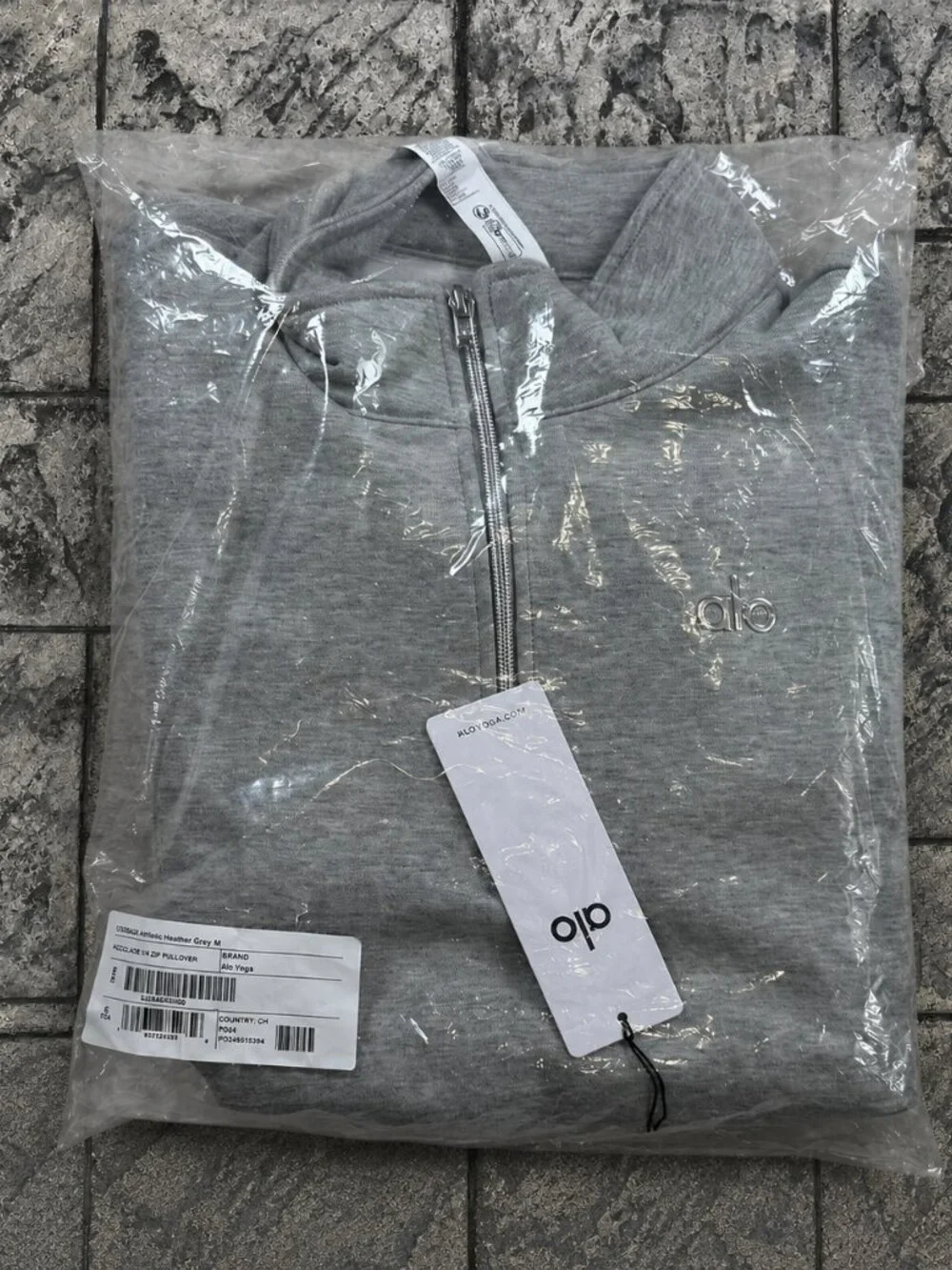 Alo Yoga Accolade 1/4 Zip Pullover Grey